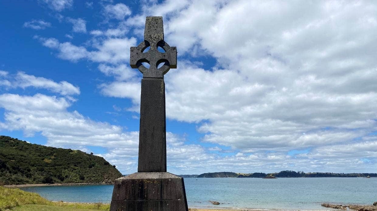 Marsden Cross